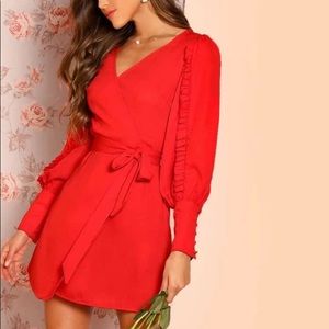 *NEW* NWOT Red Dress with lantern sleeves